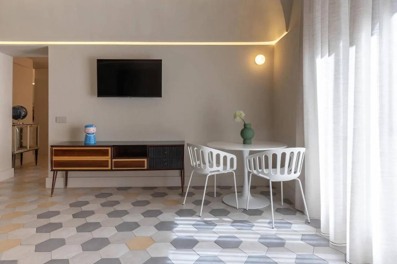 Biuti Suite Apartment Catánia